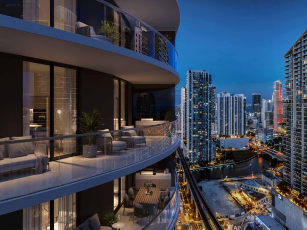 One-Twenty-Brickell-Residences-Balcony-scaled.jpg